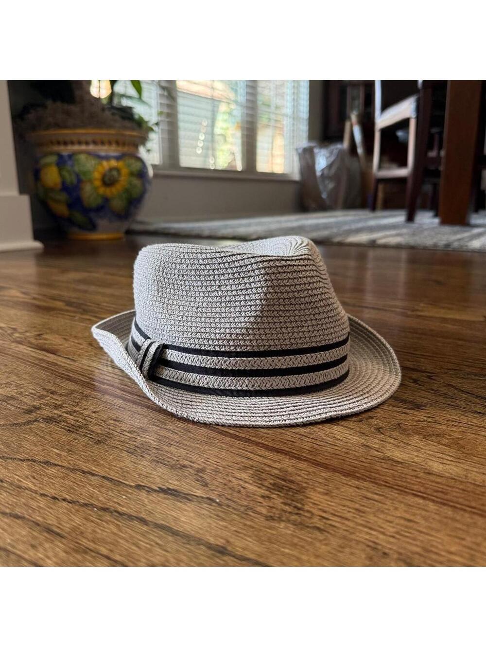 Saks Fifth Avenue Italian Straw Fedora 🤍